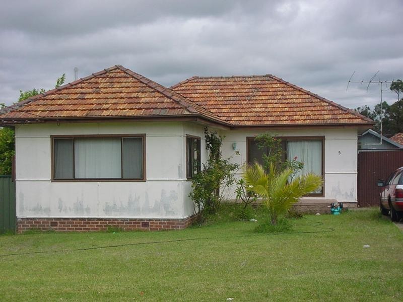 5 Jellicoe Street, Condell Park NSW 2200