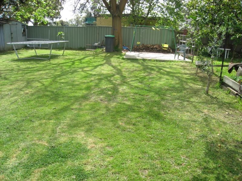 5 Banksia Road, Greenacre NSW 2190