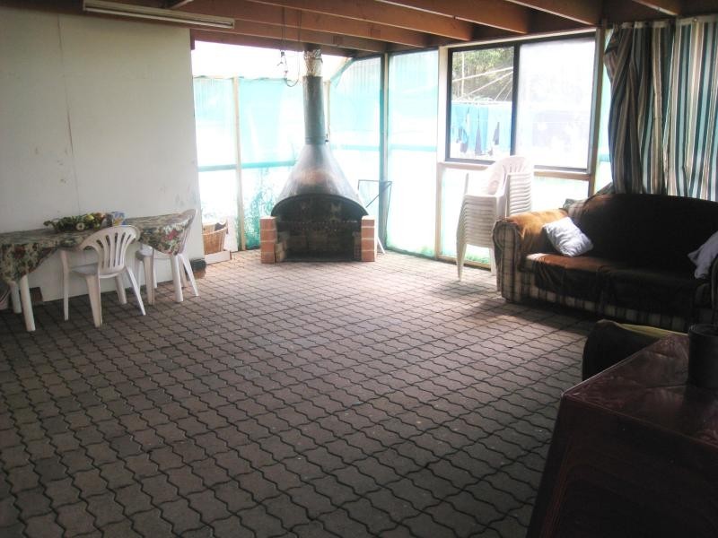 5 Banksia Road, Greenacre NSW 2190