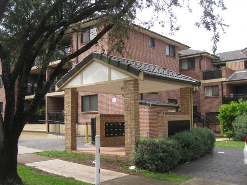 14/2-10 MULLA ROAD, Yagoona NSW 2199