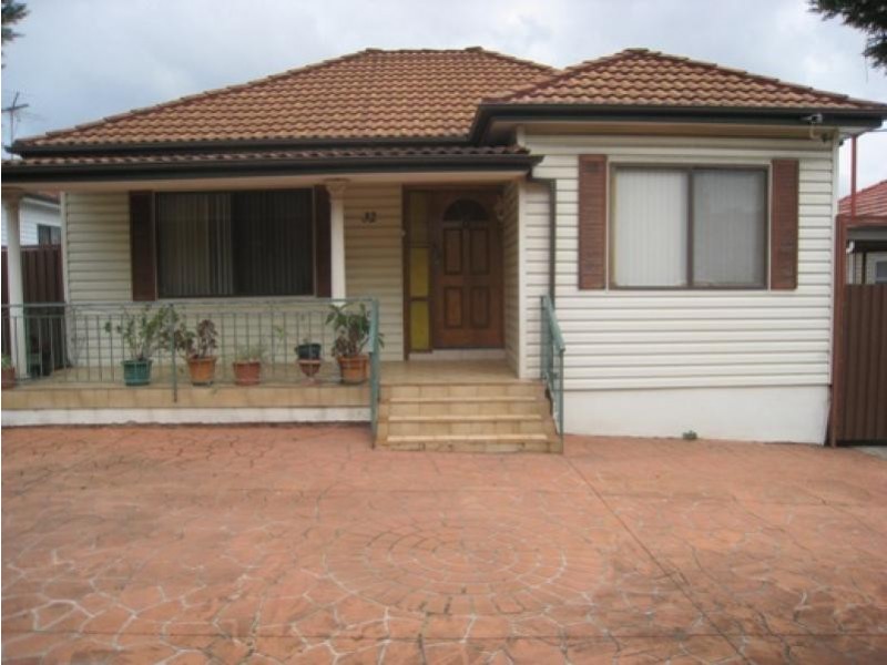 32 Edgar Street, Yagoona NSW 2199