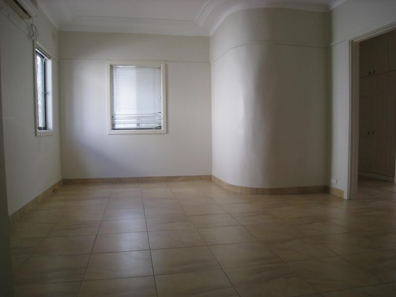 4 Adeline Street, Bass Hill NSW 2197