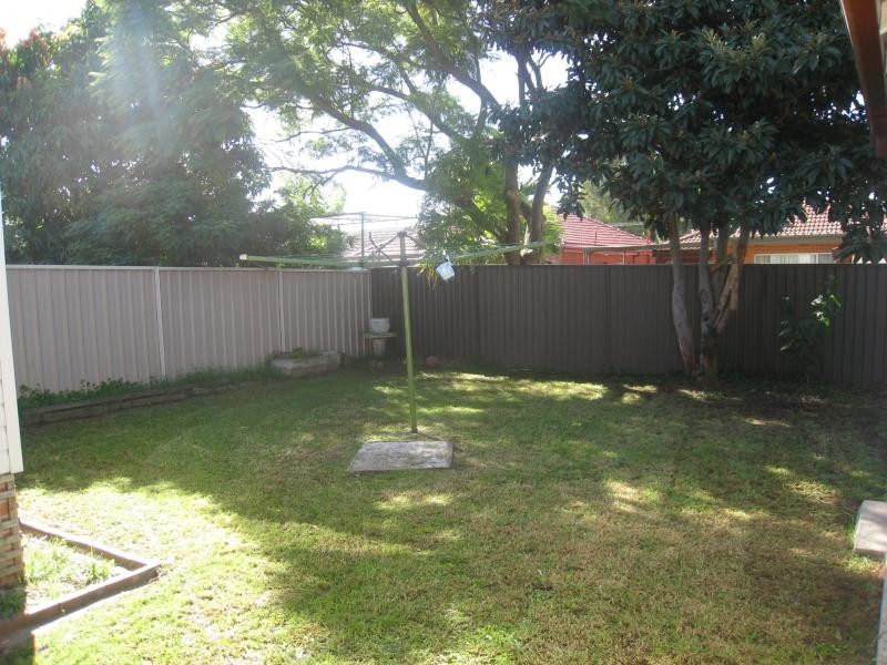 4 Adeline Street, Bass Hill NSW 2197