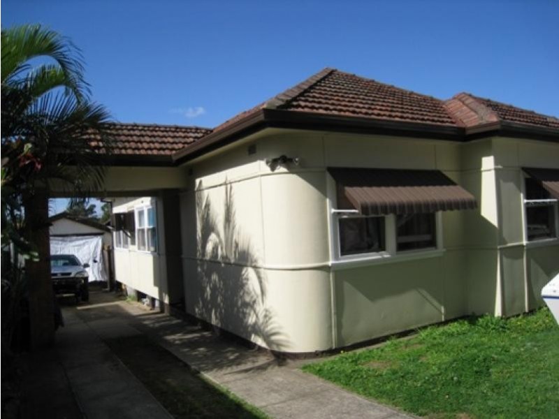 20 Lancaster Avenue, Punchbowl NSW 2196