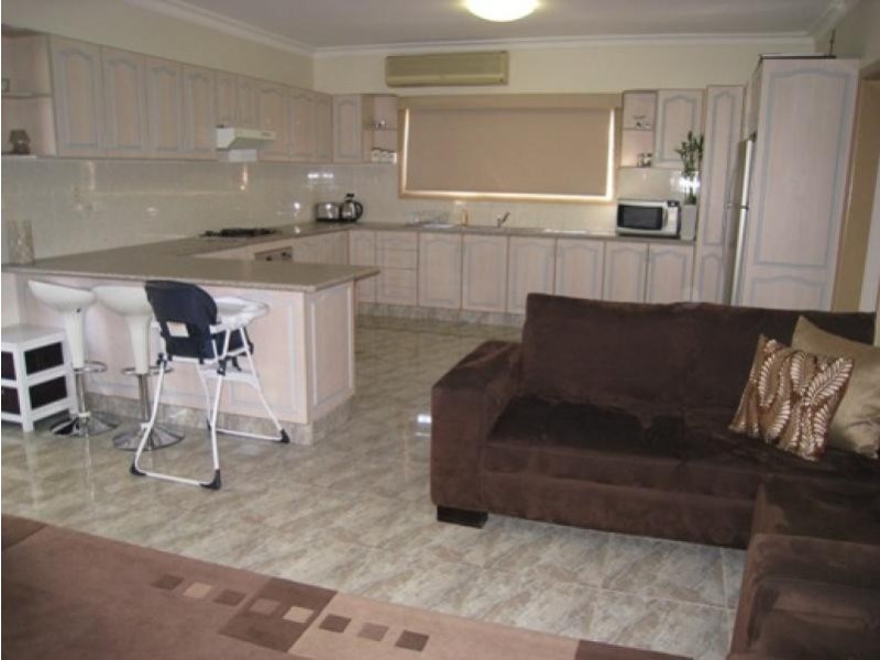 162 Wilbur Street, Greenacre NSW 2190