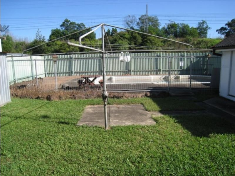 54 Larien Crescent, Birrong NSW 2143