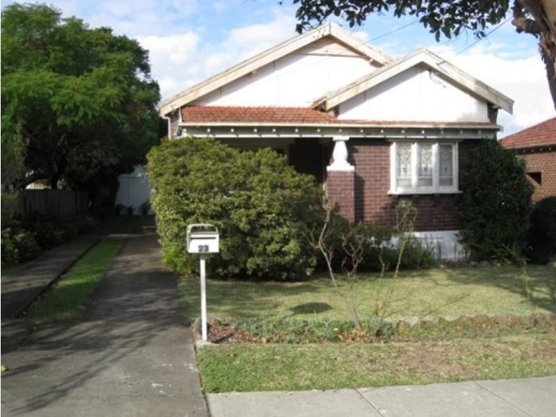 23 Reynolds Avenue, Bankstown NSW 2200