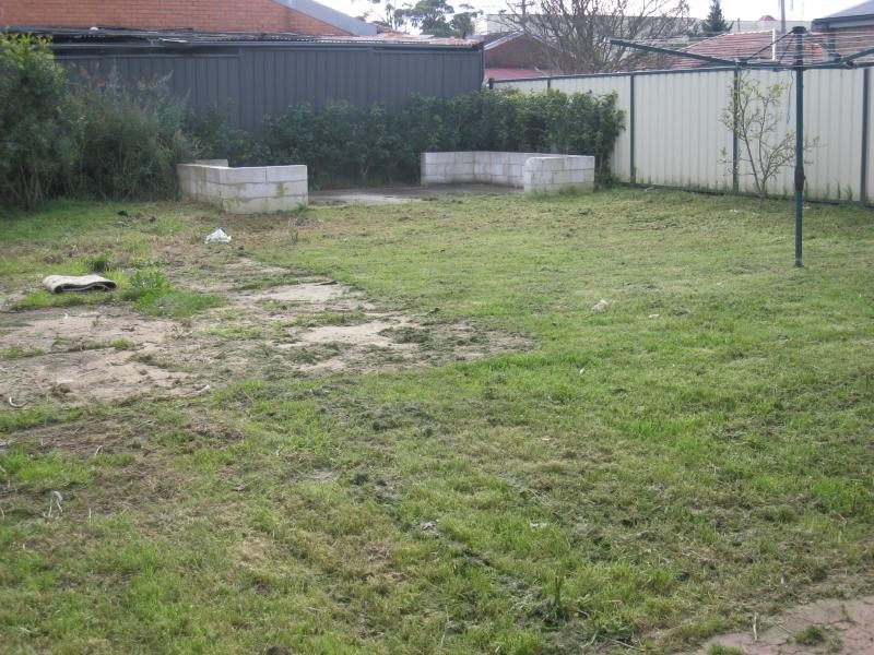 19 Weyland Street, Punchbowl NSW 2196