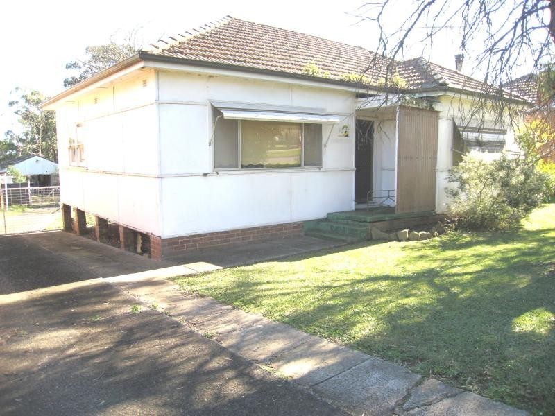 82 Simmat Avenue, Condell Park NSW 2200