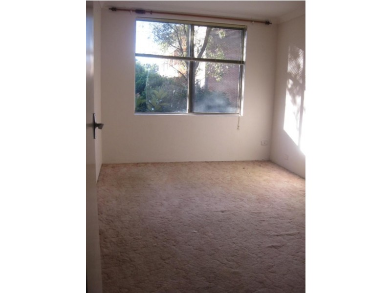 40/33-35 Sir Joseph Banks Street, Bankstown NSW 2200