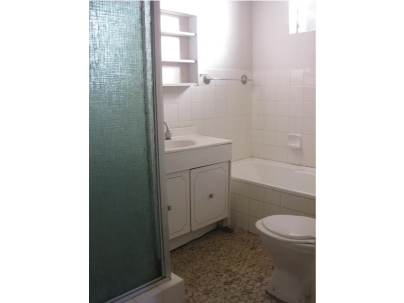 40/33-35 Sir Joseph Banks Street, Bankstown NSW 2200