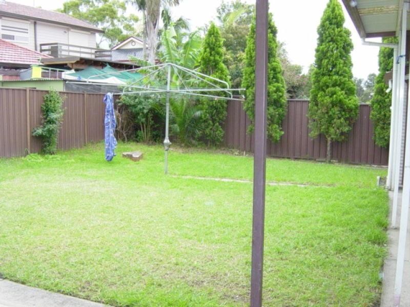 4 Eric Avenue, Bass Hill NSW 2197