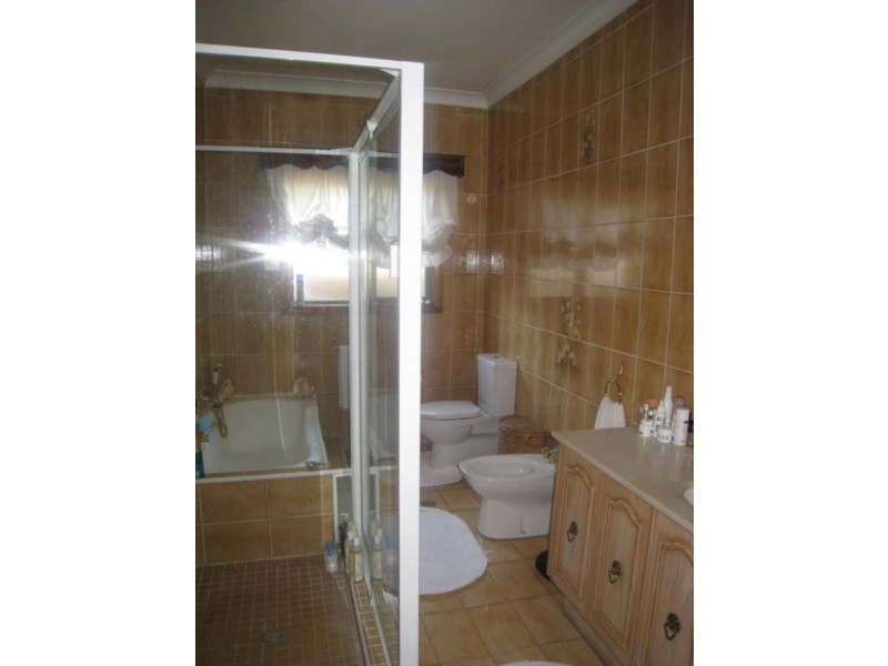 25 Resthaven Road, Bankstown NSW 2200