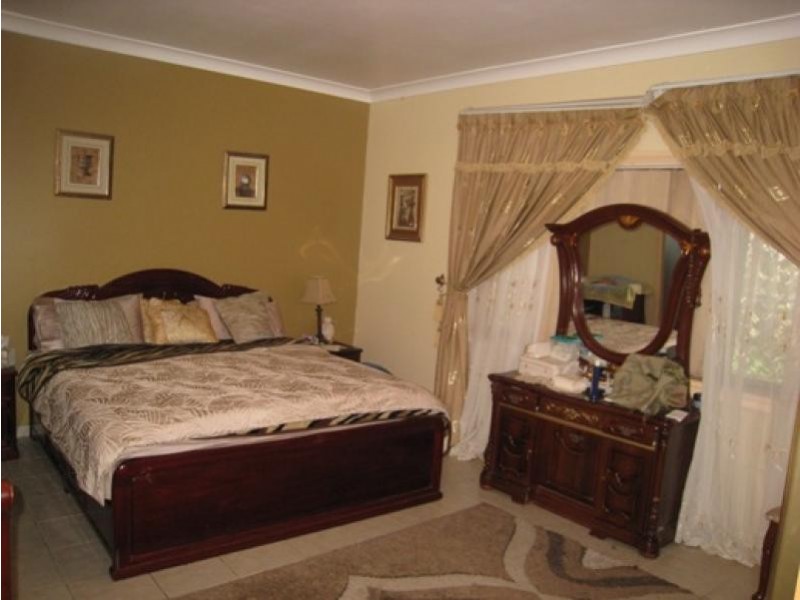 96 Hillcrest Avenue, Greenacre NSW 2190