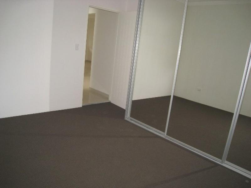 3/127 Old Kent Road, Greenacre NSW 2190