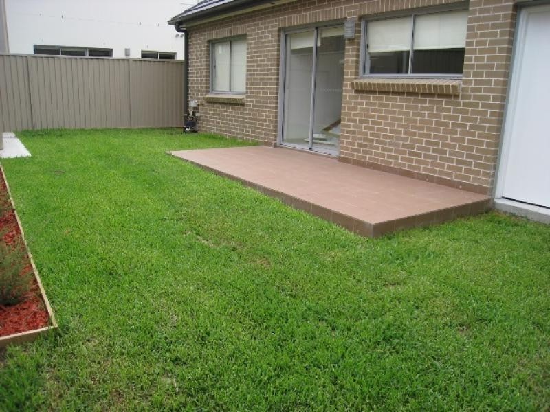 3/127 Old Kent Road, Greenacre NSW 2190