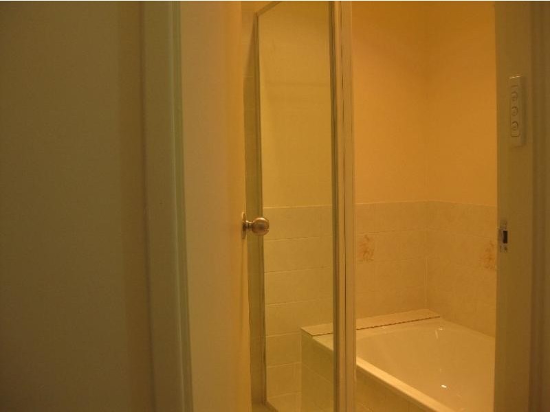 Unit 18/135 REX ROAD, Georges Hall NSW 2198