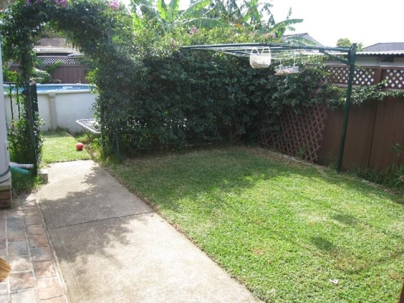 10 Mitcham Road, Bankstown NSW 2200