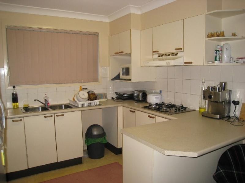 2/13 -15 Mimosa Road, Greenacre NSW 2190