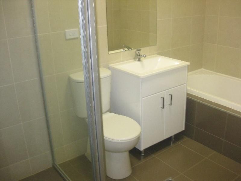 8/124 DUTTON STREET, Yagoona NSW 2199