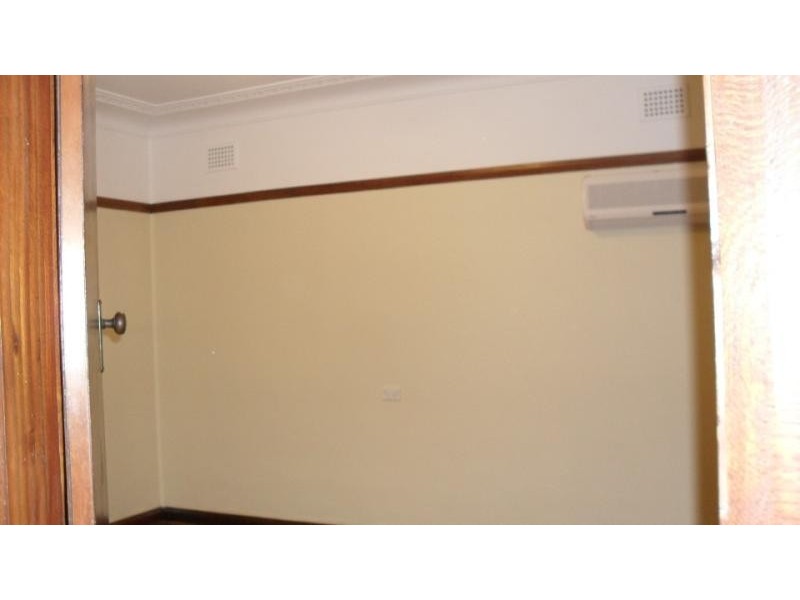 122 Wycombe Street, Yagoona NSW 2199