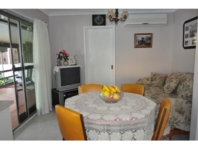 2c Birdwood Road, Georges Hall NSW 2198