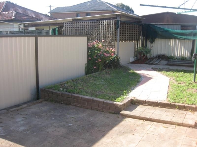 47Rear Robertson Road, Bass Hill NSW 2197