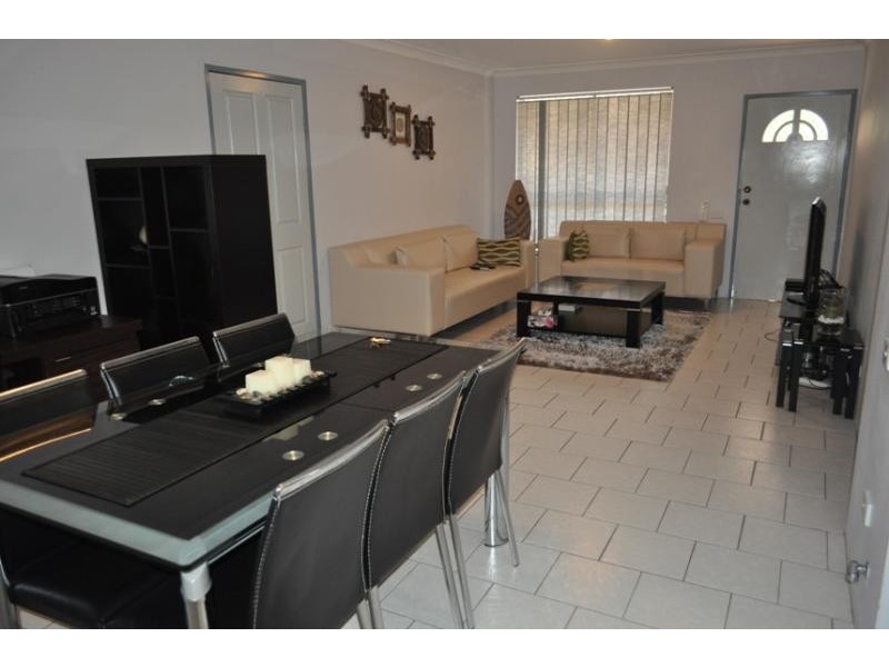 20/81 Bellevue Avenue, Georges Hall NSW 2198