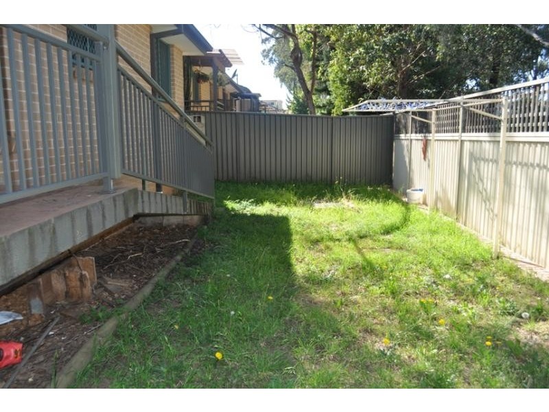 20/81 Bellevue Avenue, Georges Hall NSW 2198