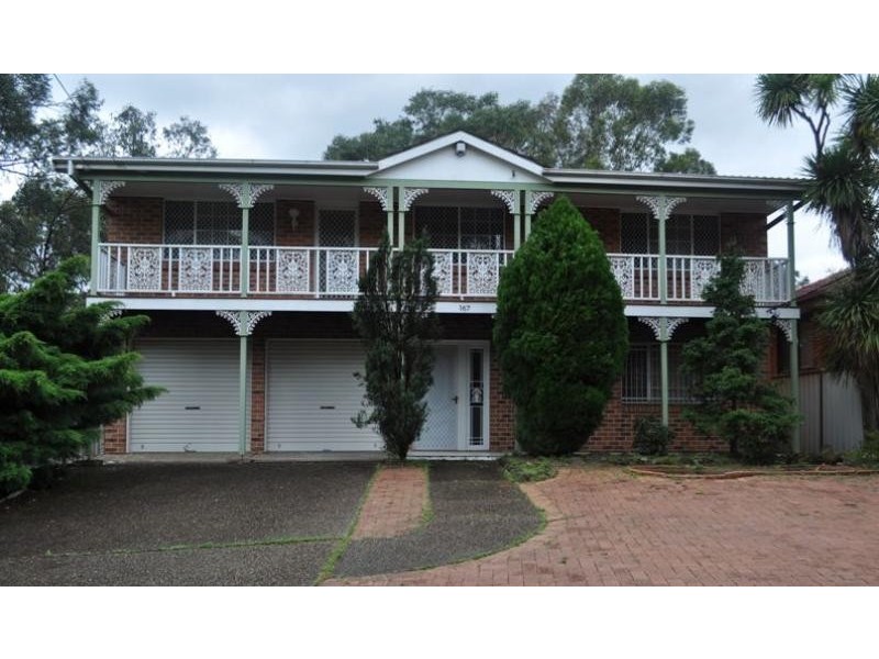 167 Henry Lawson Drive, Georges Hall NSW 2198