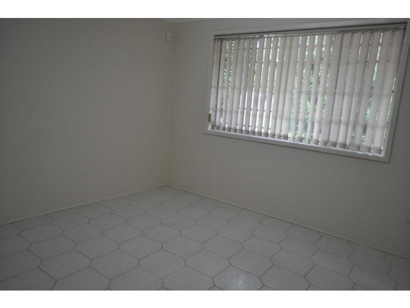 167 Henry Lawson Drive, Georges Hall NSW 2198