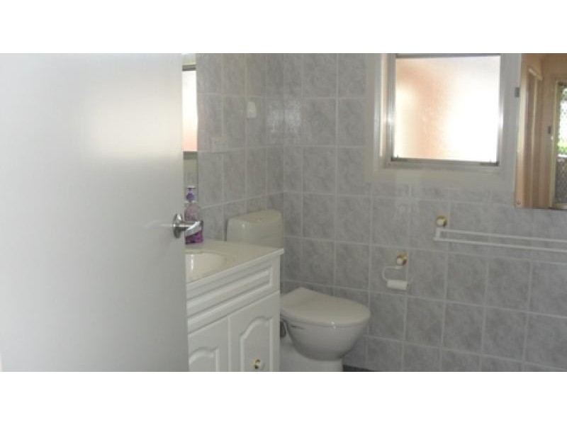 115 FLINDERS ROAD, Georges Hall NSW 2198