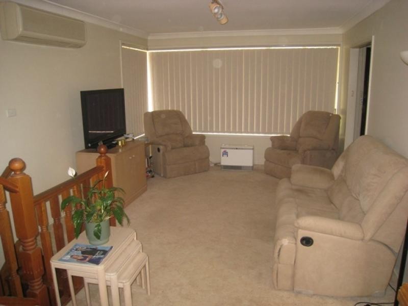 7 Wilton Place, Georges Hall NSW 2198