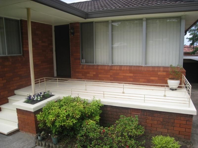 7 Wilton Place, Georges Hall NSW 2198