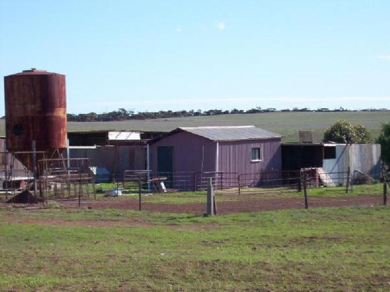 23 KMS SOUTH EAST OF CEDUNA, Ceduna SA 5690