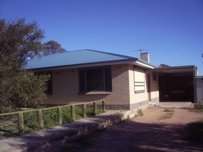 4 BAYVIEW STREET, Ceduna SA 5690