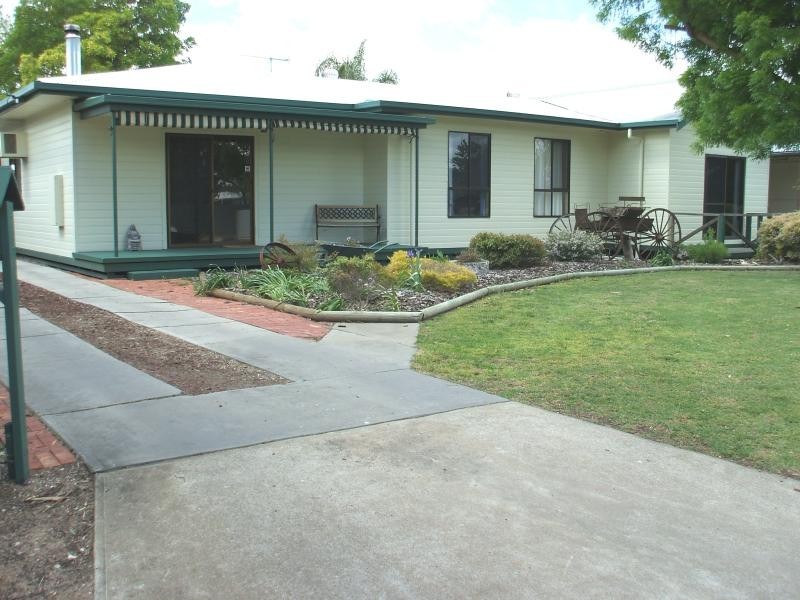 32 POPLAR AVENUE, Keith SA 5267