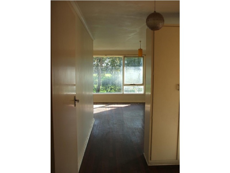 10 FOURTH STREET, Keith SA 5267