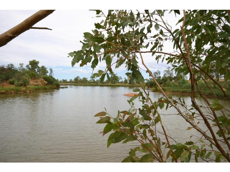HENBURY Station, 125 kms south of, Alice Springs NT 0872