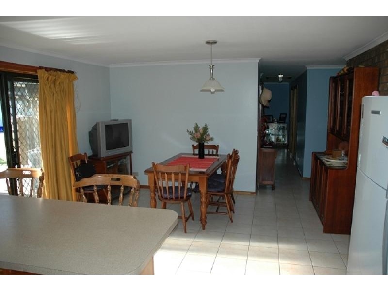 6 DOWDY STREET, Kingston Se SA 5275