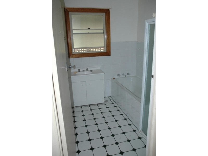 3 GOUGH STREET, Kingston Se SA 5275