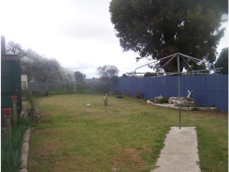 11 RULE STREET, Naracoorte SA 5271