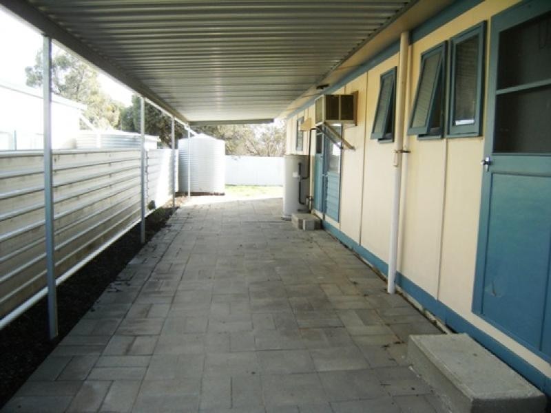 37 Tolmer Tce, Bordertown SA 5268