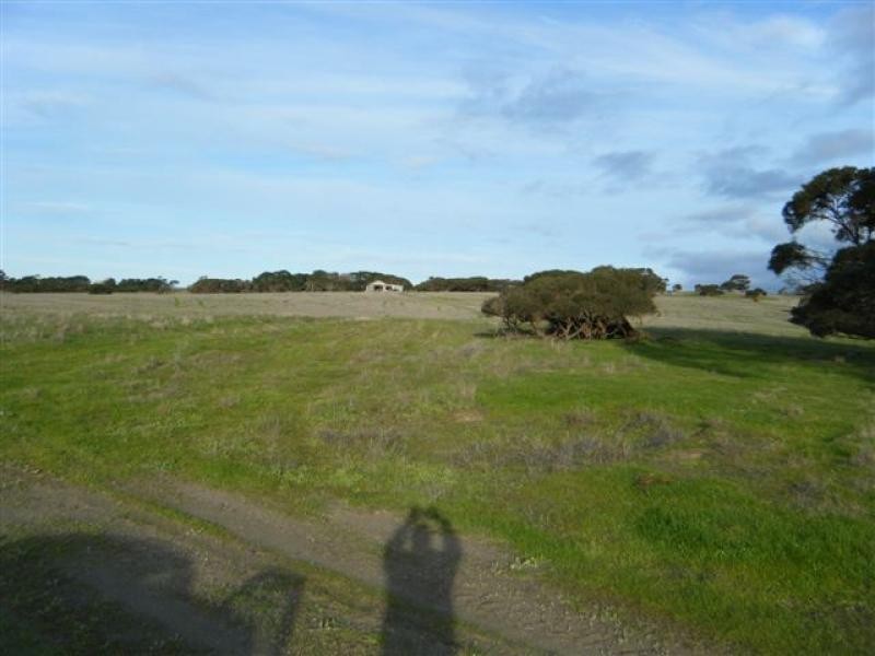 14 km South Kingsote, Kingscote SA 5223