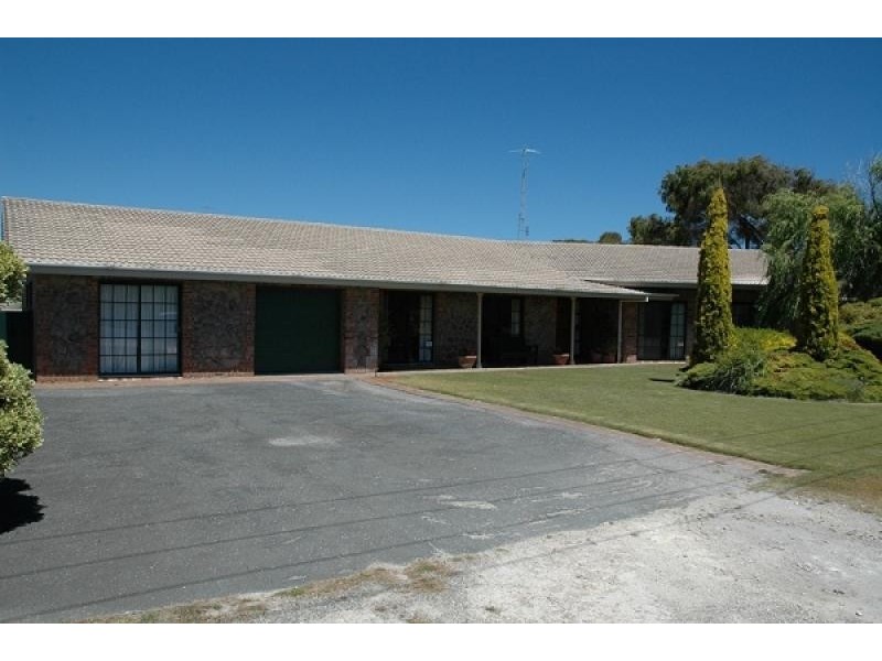 102 MARINE PARADE, Kingston Se SA 5275