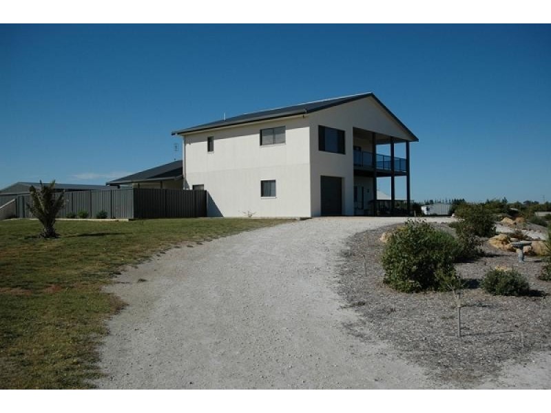 9 BULLOCKY TOWN ROAD, Kingston Se SA 5275