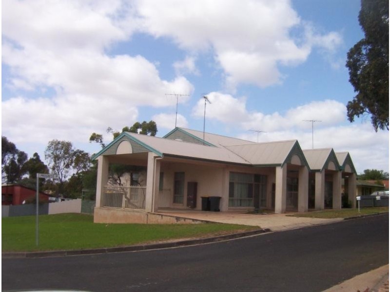 1 Progress Place, Naracoorte SA 5271