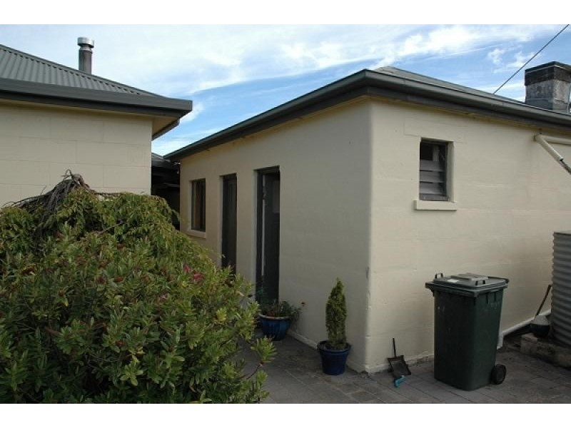 83 Agnes Street, Kingston Se SA 5275