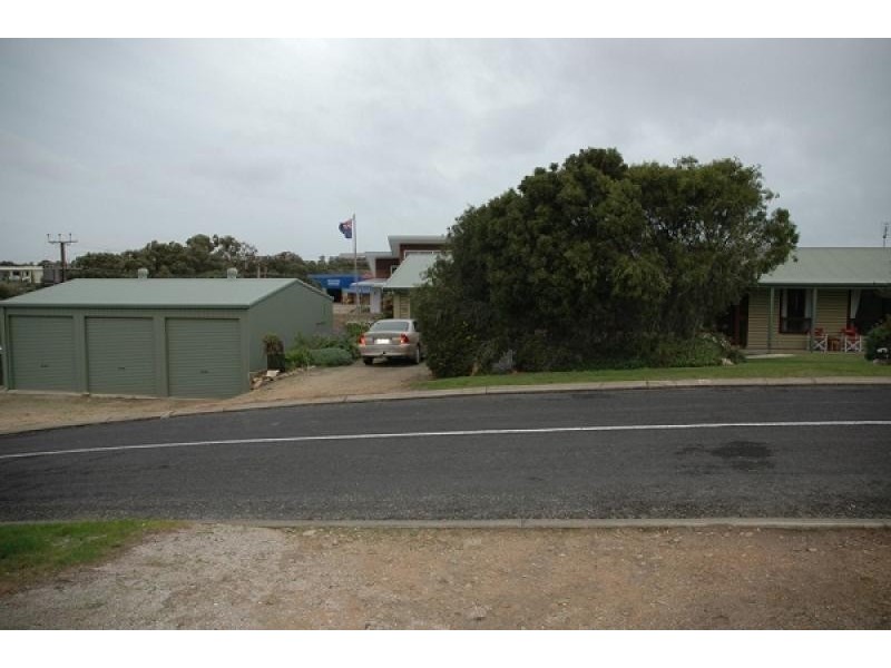 14 Ryan Terrace, Robe SA 5276