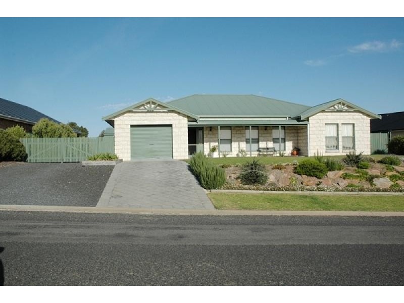 10 Barrowman Drive, Kingston Se SA 5275